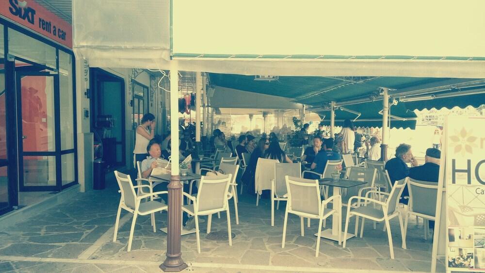 The Manessi City Boutique Hotel Poros Town 外观 照片