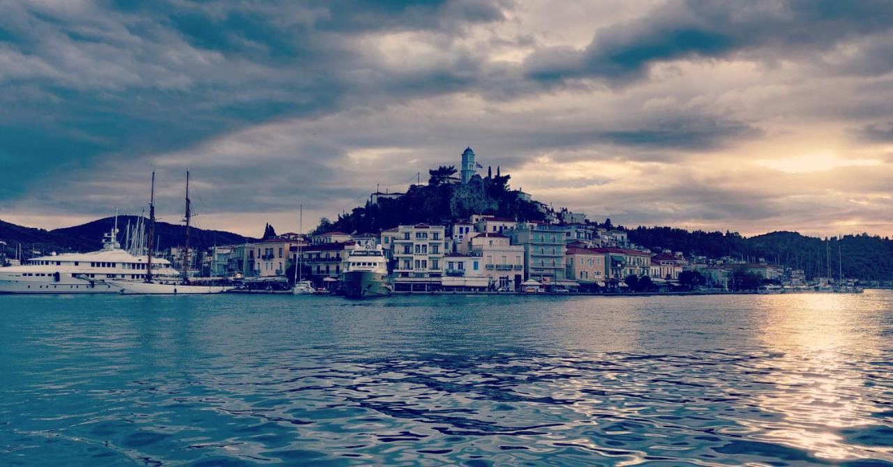 The Manessi City Boutique Hotel Poros Town 外观 照片