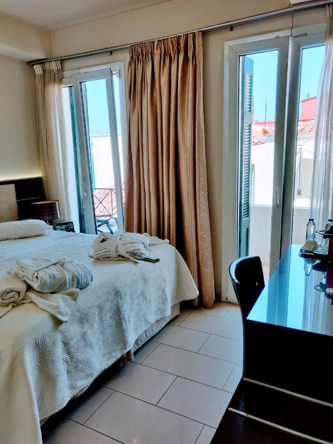 The Manessi City Boutique Hotel Poros Town 外观 照片