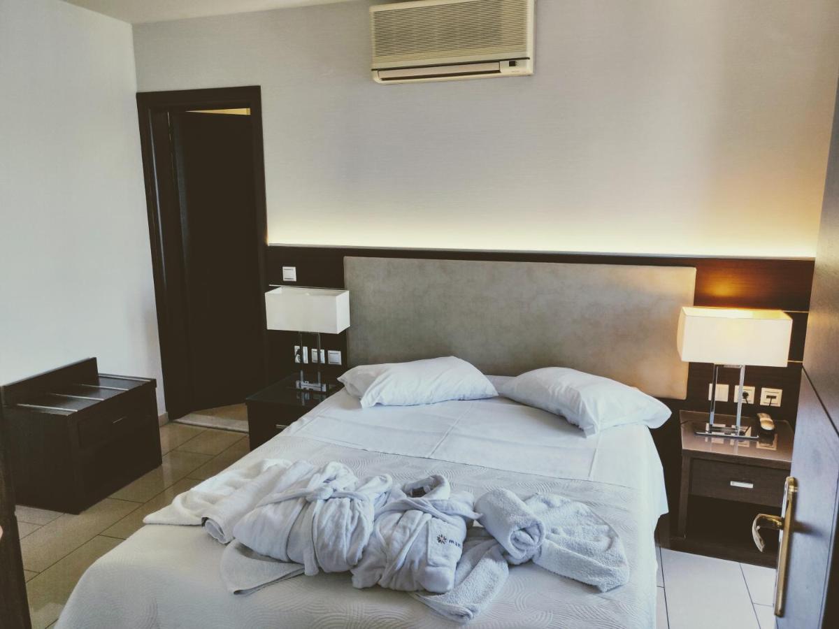 The Manessi City Boutique Hotel Poros Town 外观 照片