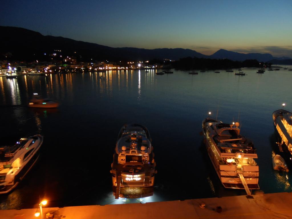 The Manessi City Boutique Hotel Poros Town 外观 照片